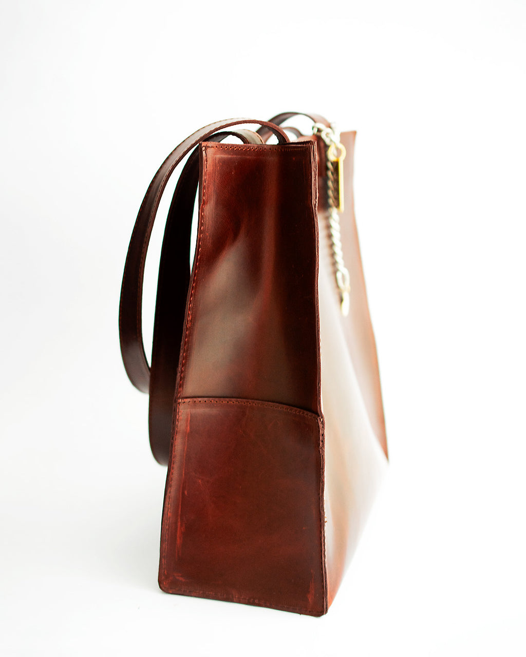 Emma Corazón Tumbaga Burgundy