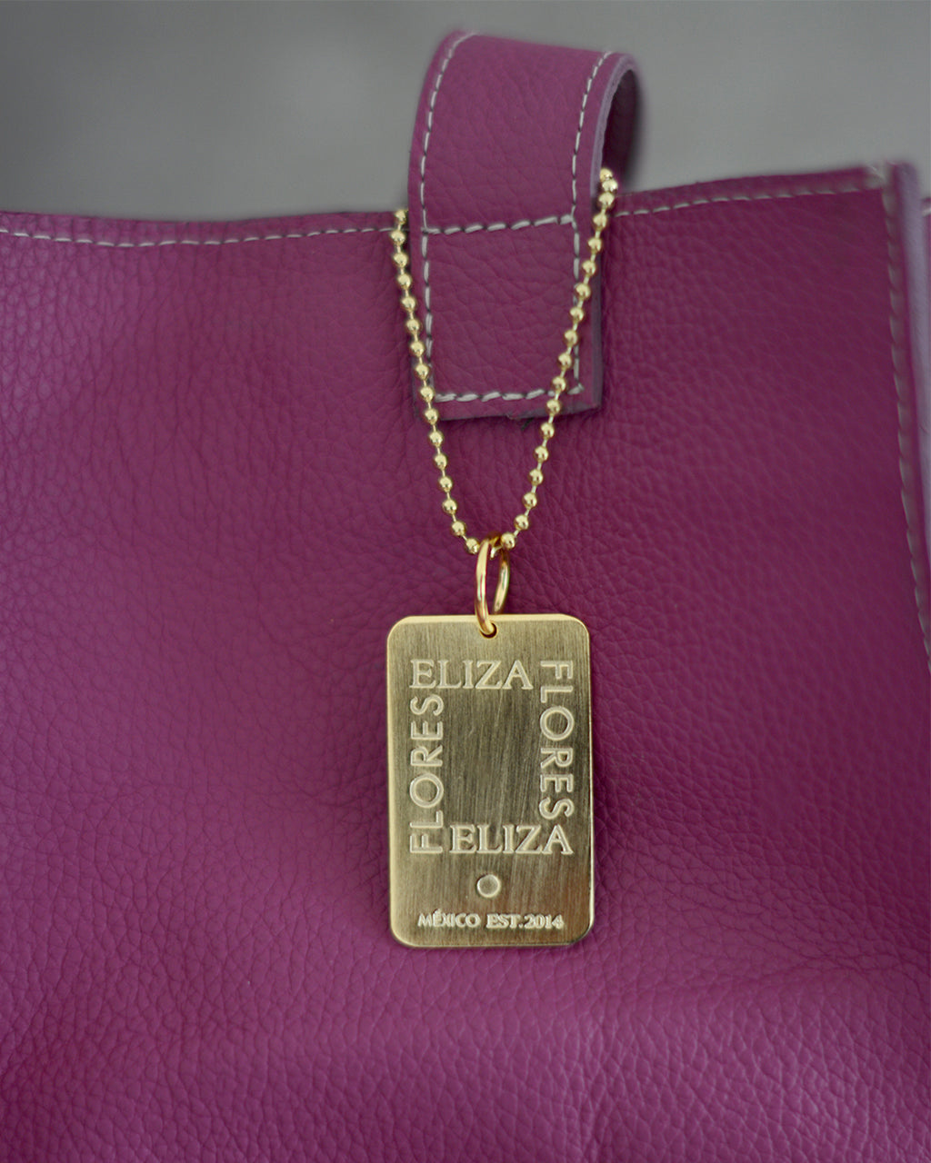 Shopper Emma Bugambilia